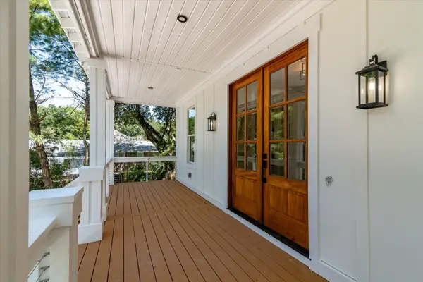 1216 Old Towne Road, Charleston, SC 29407