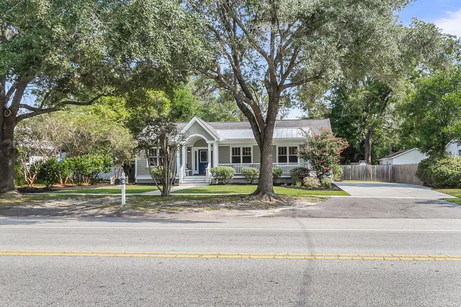 211 E Richardson Avenue, Summerville, SC 29483 - #2