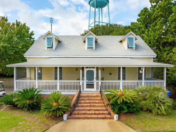 2424 Middle Street, Sullivans Island, SC 29482