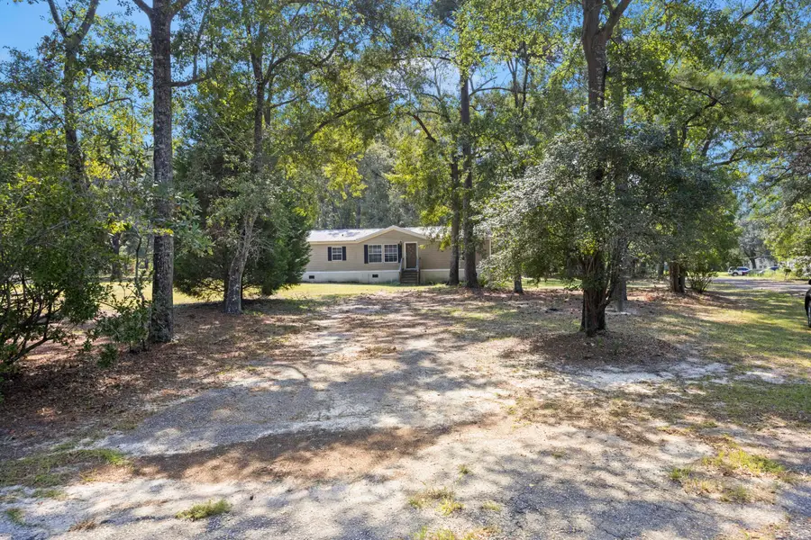197 Davis Circle, Walterboro, SC 29488 - #2