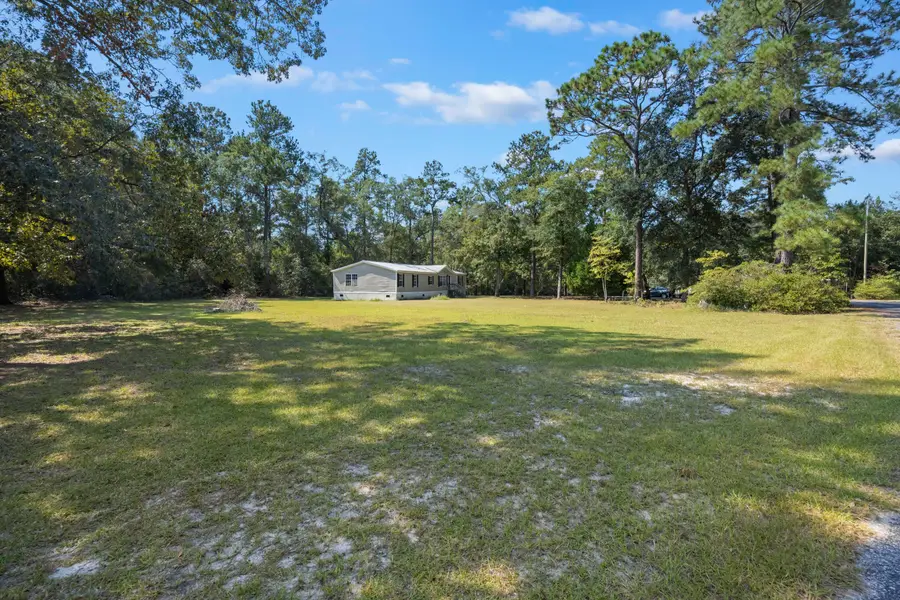 197 Davis Circle, Walterboro, SC 29488 - #3