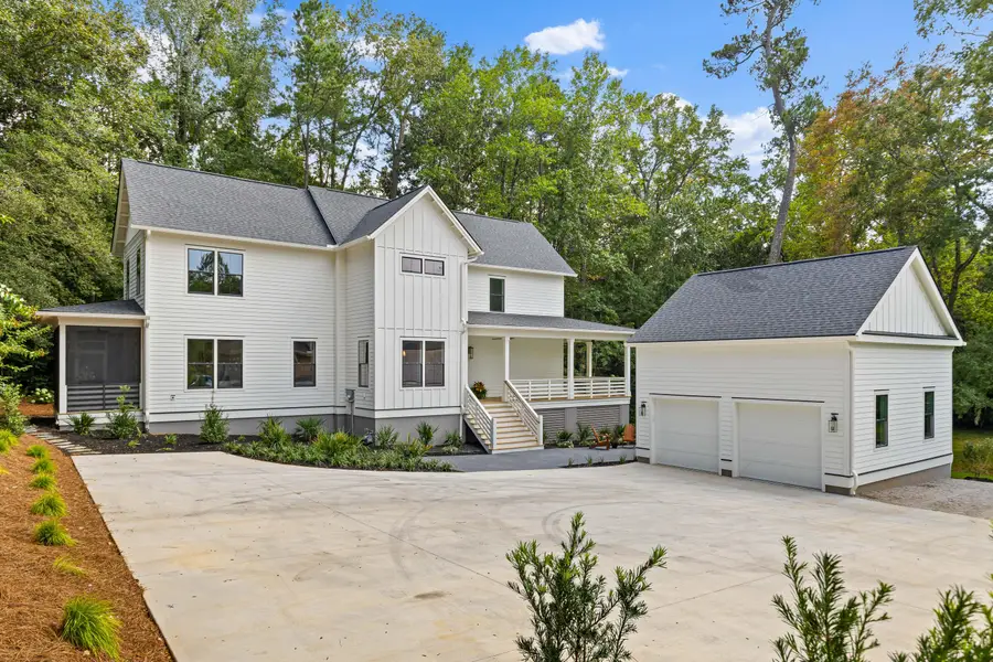 215 Marion Avenue, Summerville, SC 29483 - Image #2