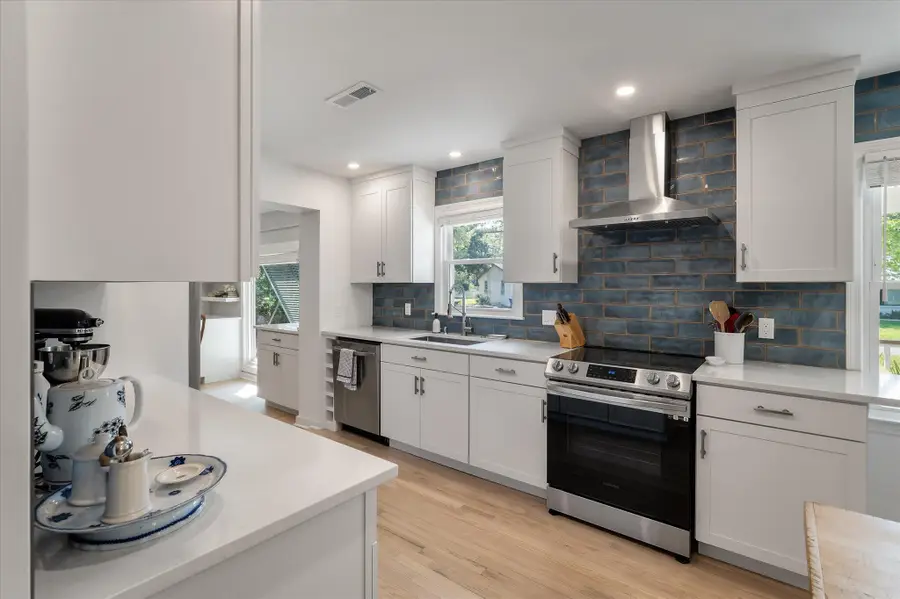 1734 Combahee Street, Charleston, SC 29412 - Image #3