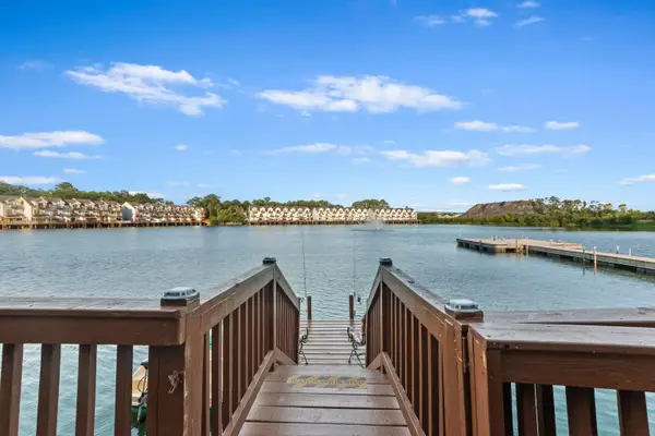 4765 Arco Lane, North Charleston, SC 29418