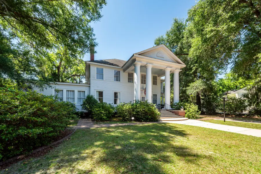 458 Hampton Street, Walterboro, SC 29488 - #2