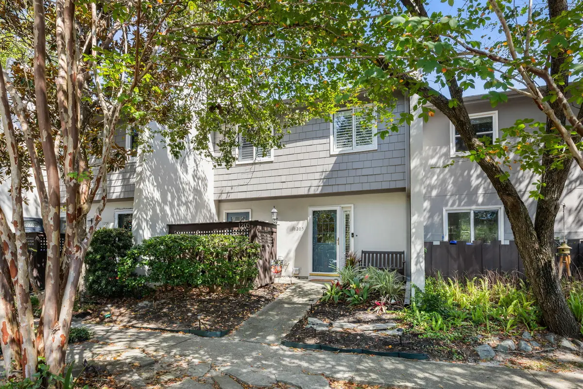 1205 Ventura Place, Mount Pleasant, SC 29464 - Image #1