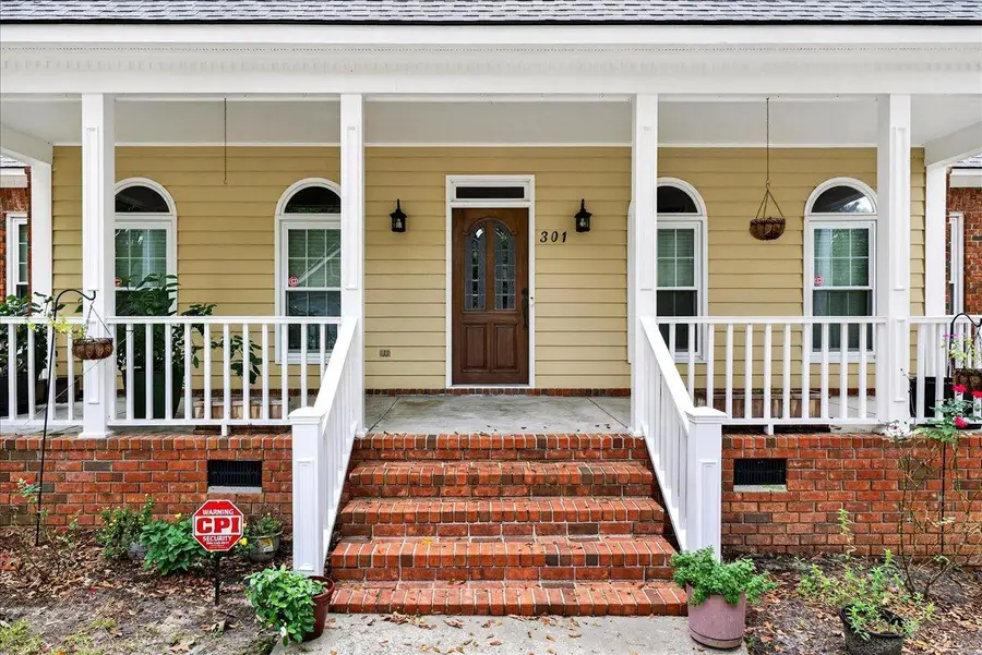 301 Upshur Court, Summerville, SC 29485 - Image #3