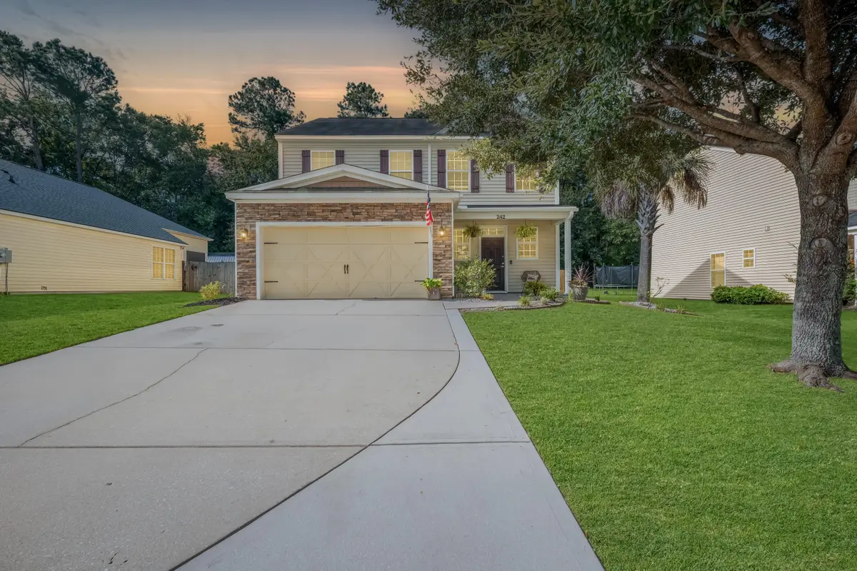242 Medford Drive, Summerville, SC 29485 - Image #1