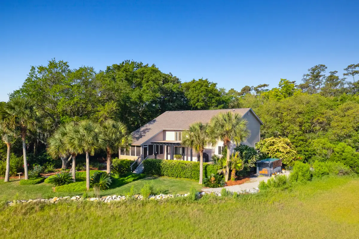 130 E Edgewater Drive, Charleston, SC 29407 - Image #1