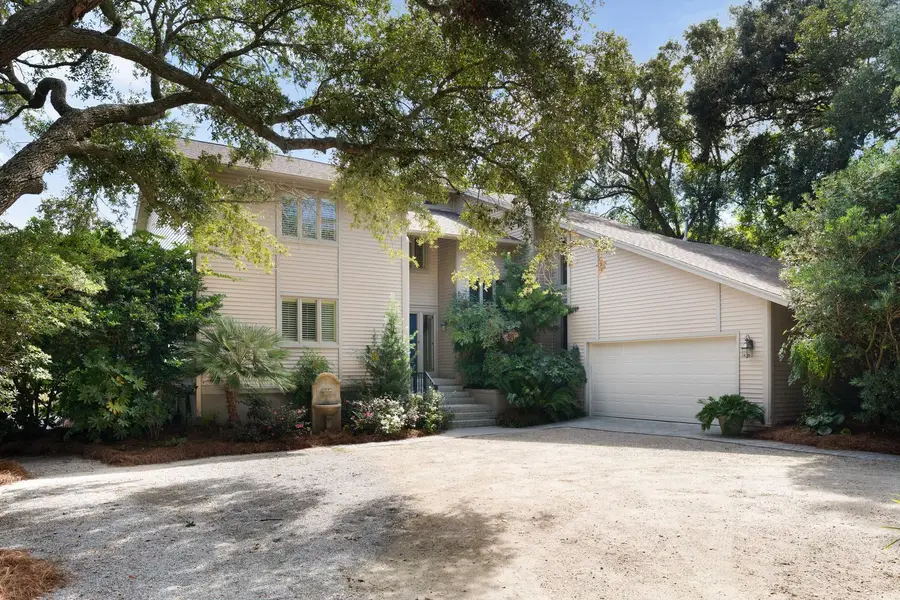 130 E Edgewater Drive, Charleston, SC 29407 - Image #3