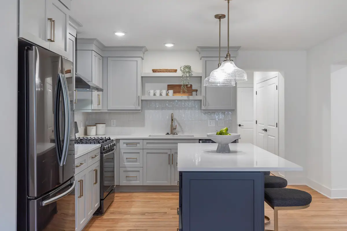 125 Plymouth Avenue, Charleston, SC 29412 - Image #1