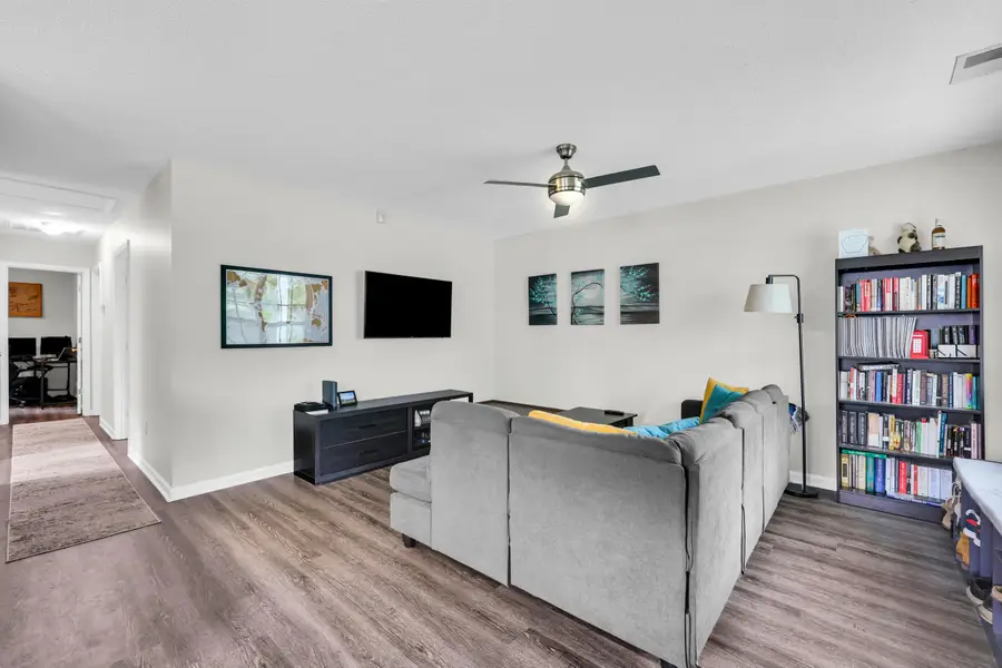 43 Woodleaf Court, Charleston, SC 29407 - Image #2