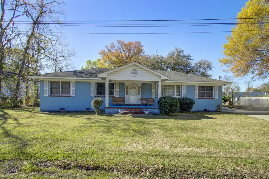 1925 Belgrade Avenue, Charleston, SC 29407 - Image #2