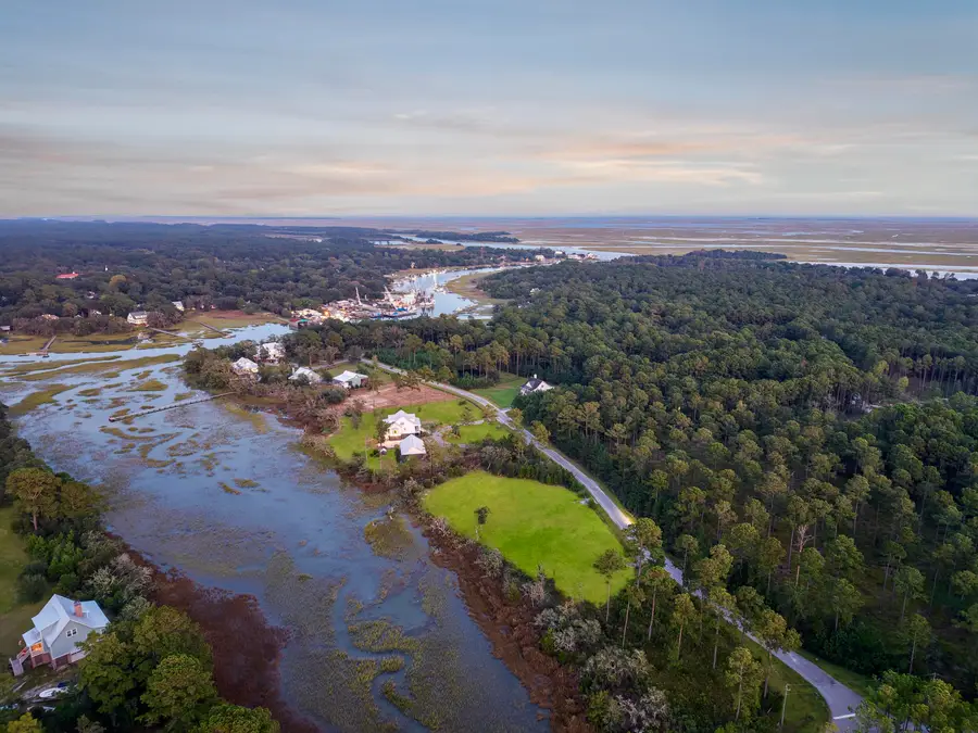 696 Broadmarsh Road, McClellanville, SC 29458 - Image #2