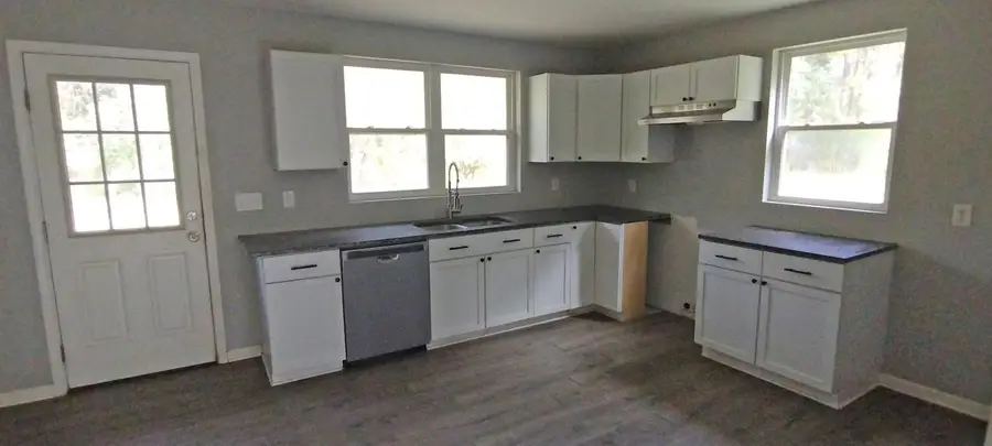 112 James Place, Harleyville, SC 29448 - #3