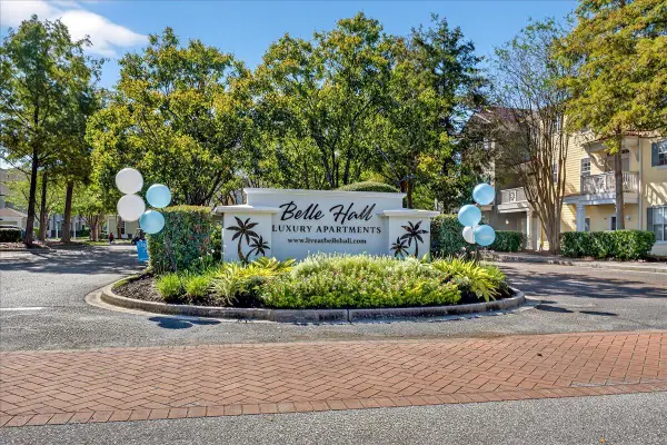 1900 Belle Isle Avenue #104, Mount Pleasant, SC 29464