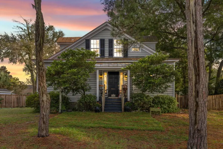 725 King Street, Mount Pleasant, SC 29464 - #2