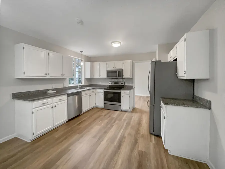 105 Nottingham Court, Summerville, SC 29485 - #2