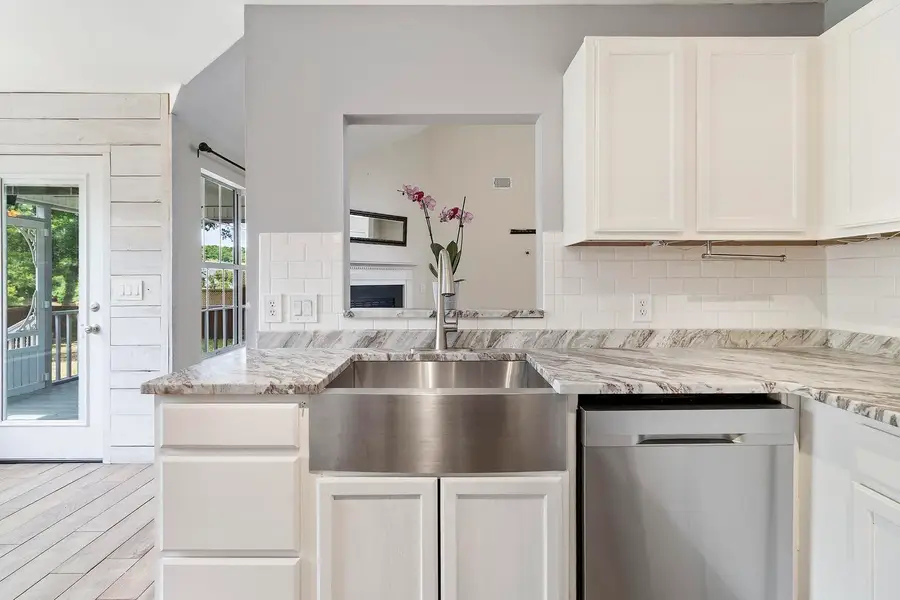 1245 Lakefront Drive, Charleston, SC 29412 - Image #2