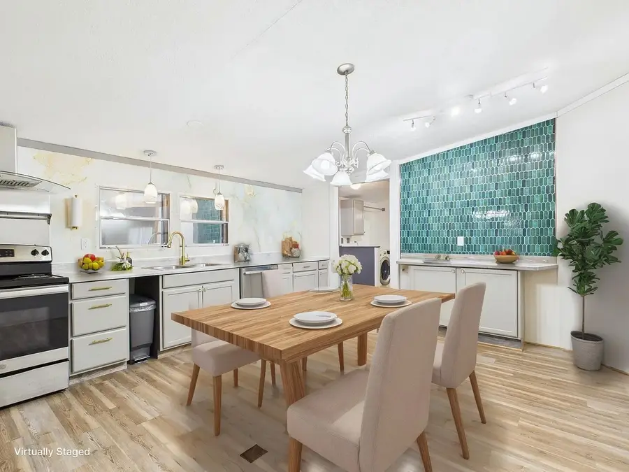 623 Barn Road, Bonneau, SC 29431 - #3