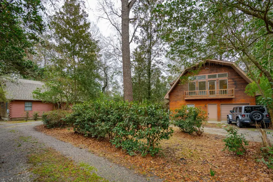 415 W Carolina Avenue, Summerville, SC 29483 - Image #2