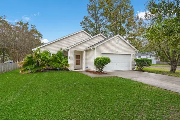 7954 Long Shadow Lane, North Charleston, SC 29406