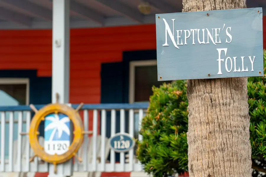 1120 E Arctic Avenue, Folly Beach, SC 29439 - #2