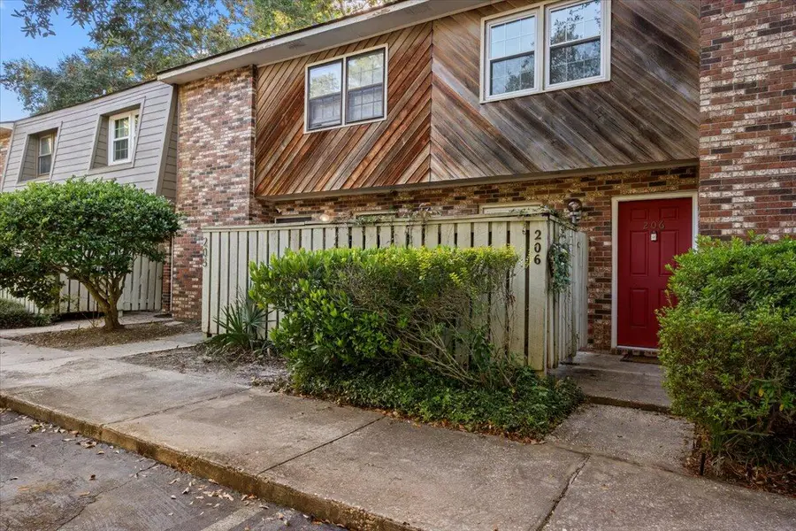 206 St Charles Court, Charleston, SC 29407 - #3