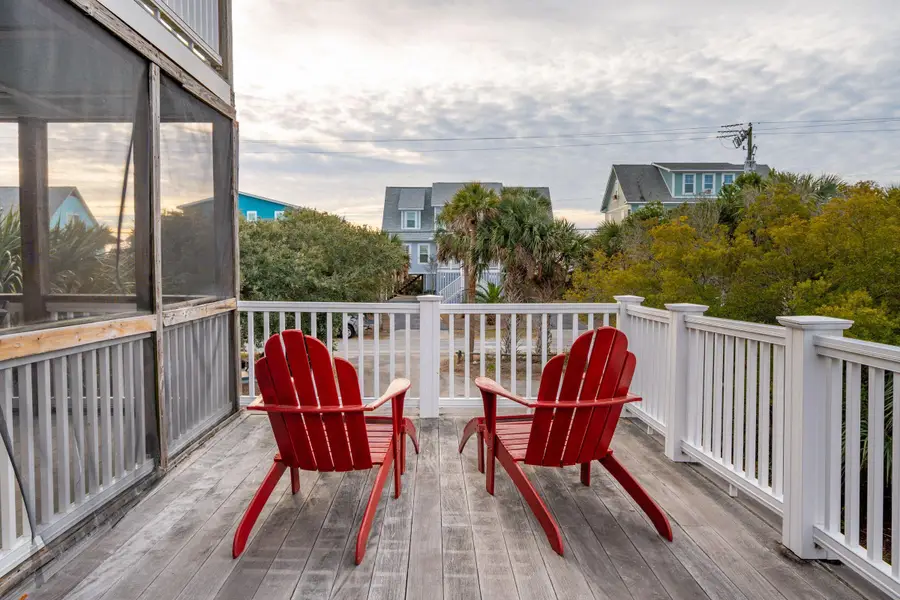 904 E Arctic Avenue, Folly Beach, SC 29439 - #2