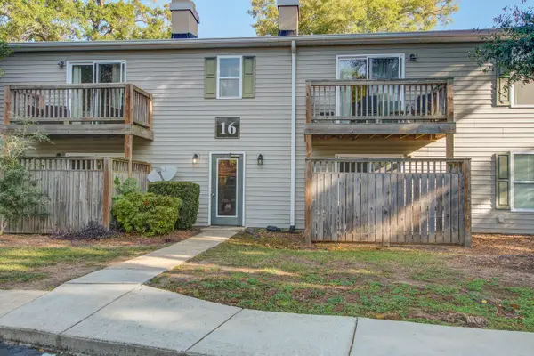 1402 Camp Road #16f, Charleston, SC 29412
