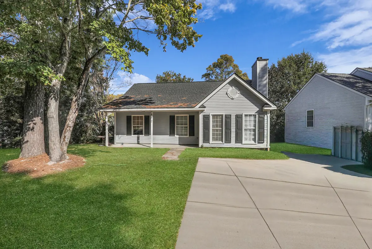 482 Courtland Drive, Summerville, SC 29486 - #1