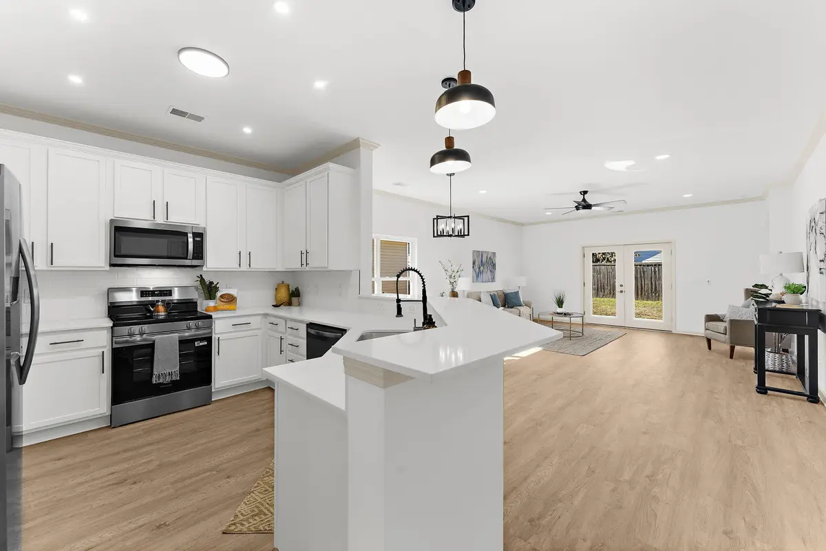 203 Summer View Road, Summerville, SC 29486 - Image #1