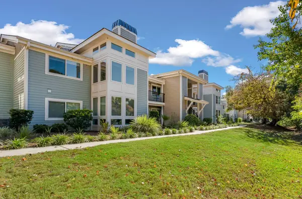 264 Alexandra Drive #15, Mount Pleasant, SC 29464