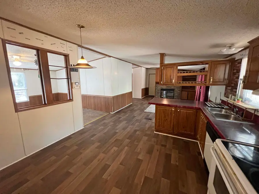 137 Knott Drive, Eutawville, SC 29048 - Image #2