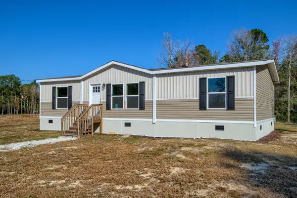 520 Branch Bend Way, Cross, SC 29436