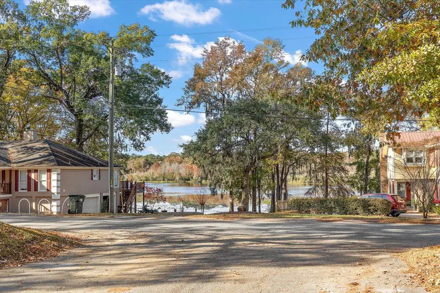 109 Hampton Avenue, Goose Creek, SC 29445 - #3