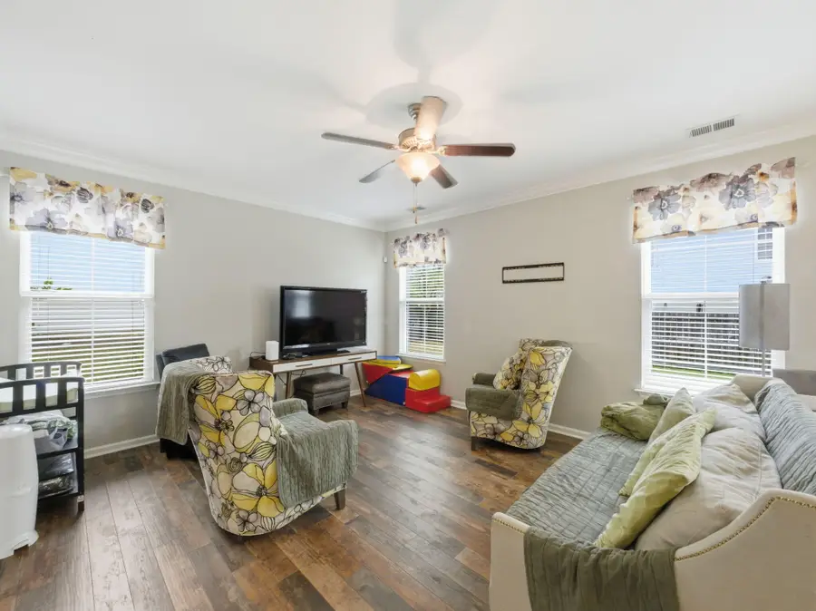 7814 Magellan Drive, North Charleston, SC 29420 - Image #3