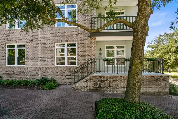 135 Pier View Street #101, Daniel Island, SC 29492