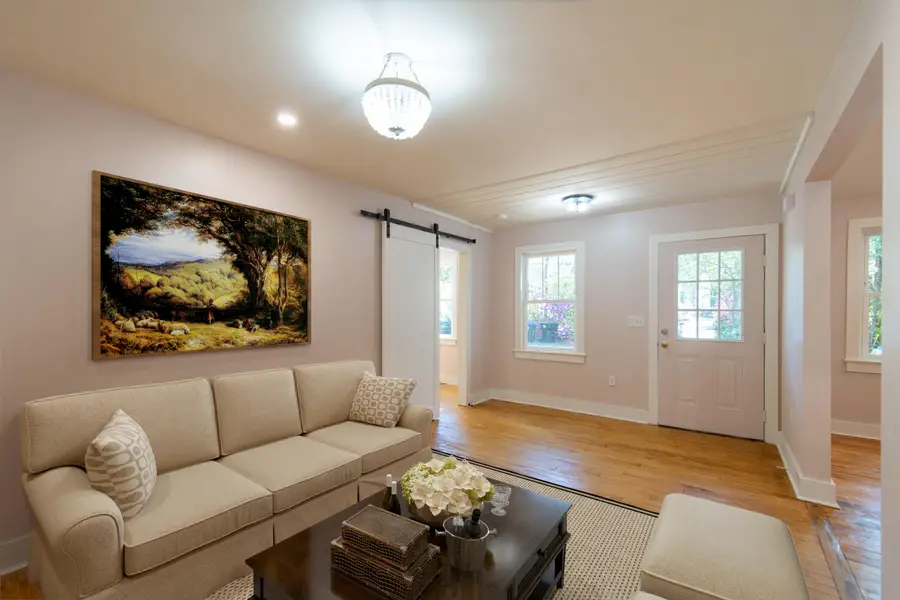 708 S Laurel Street, Summerville, SC 29483 - Image #2