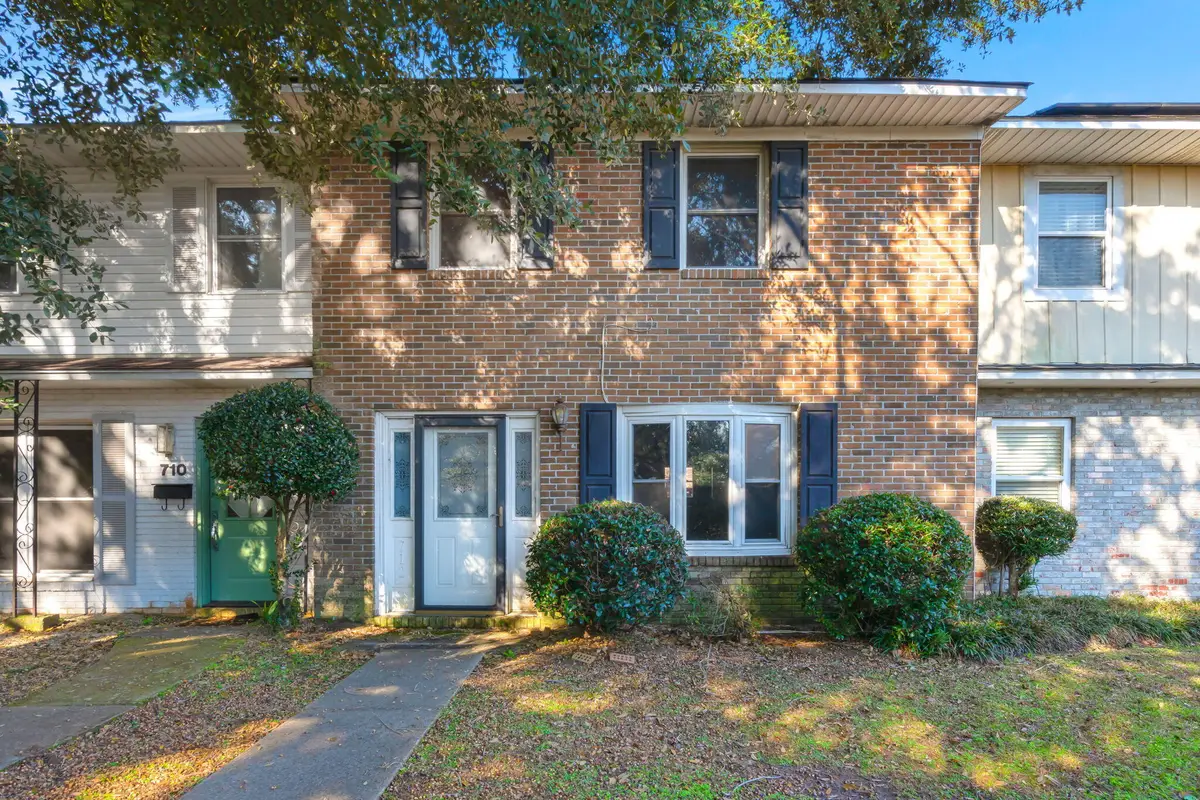 712 Harbor Lane, Mount Pleasant, SC 29464 - #1
