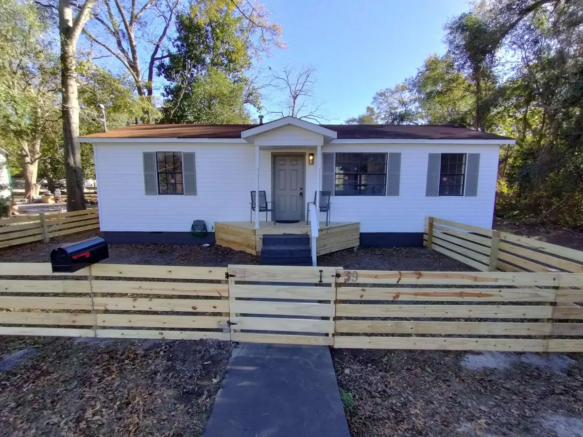 39 Mcmillan Street, Bamberg, SC 29003 - #1