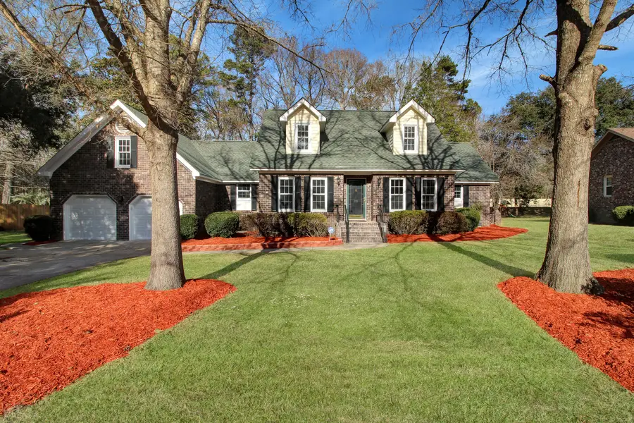 305 Mayfield Street, Summerville, SC 29485 - #2