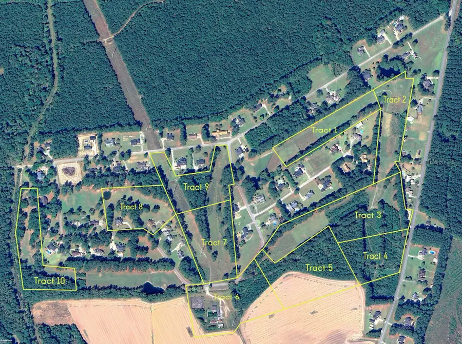 218-2 Clubhouse Circle, Saint George, SC 29477 - Image #2