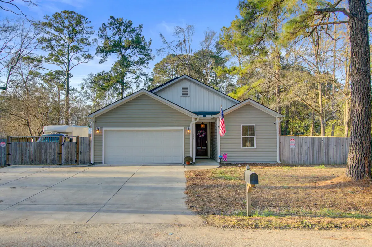 119 Bell Drive, Summerville, SC 29485 - Image #1