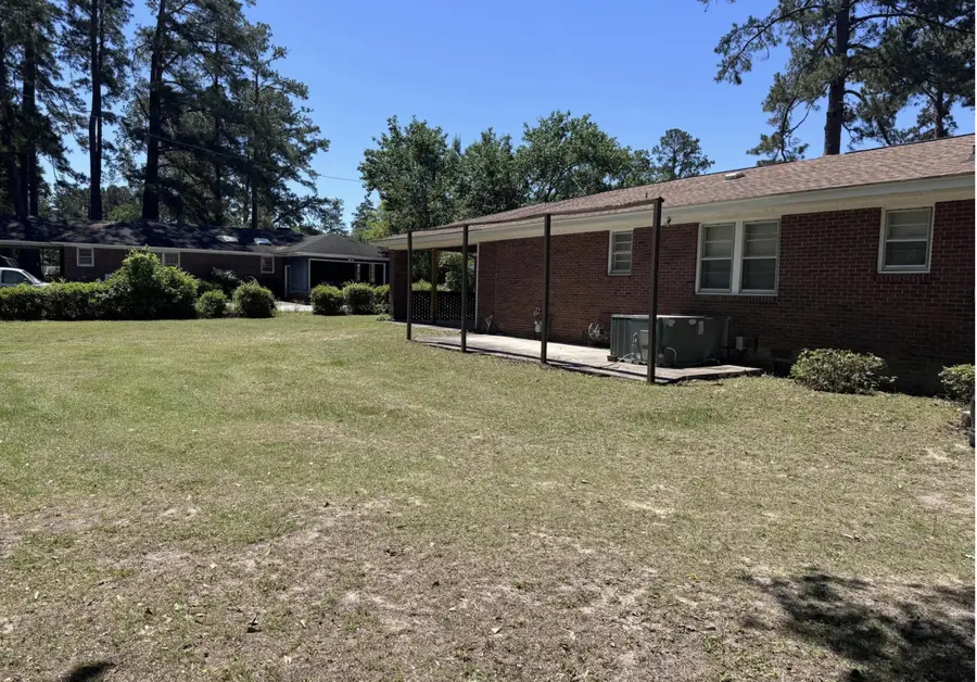 686 W Pine Street, Varnville, SC 29944 - #3