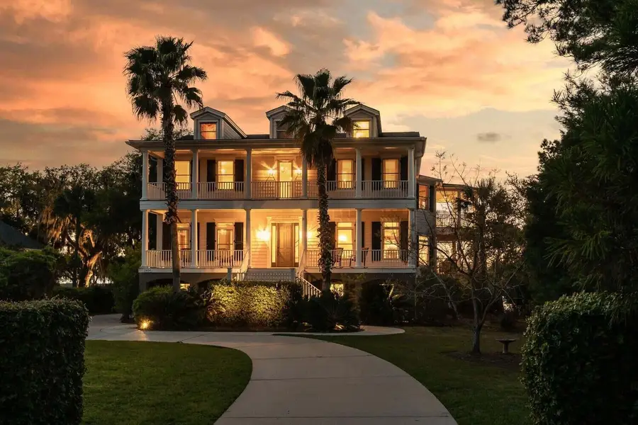 2491 River Bluff Lane, Mount Pleasant, SC 29466 - #2