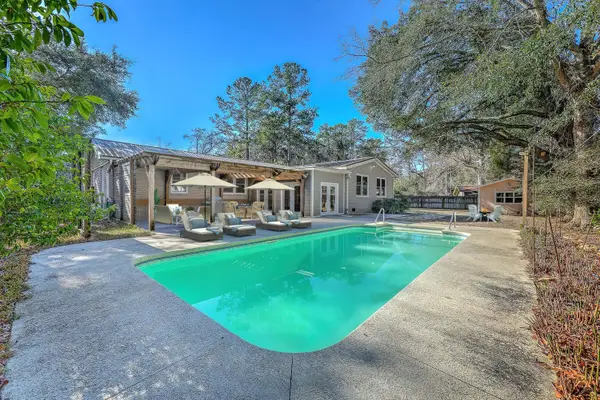 212 Lenwood Drive, Summerville, SC 29485