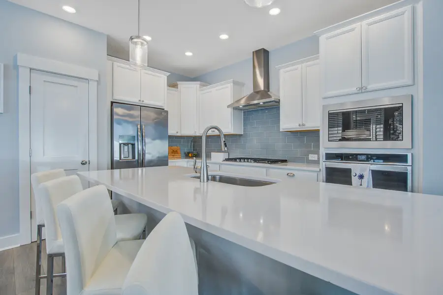 655 Blueway Avenue, Summerville, SC 29486 - #2