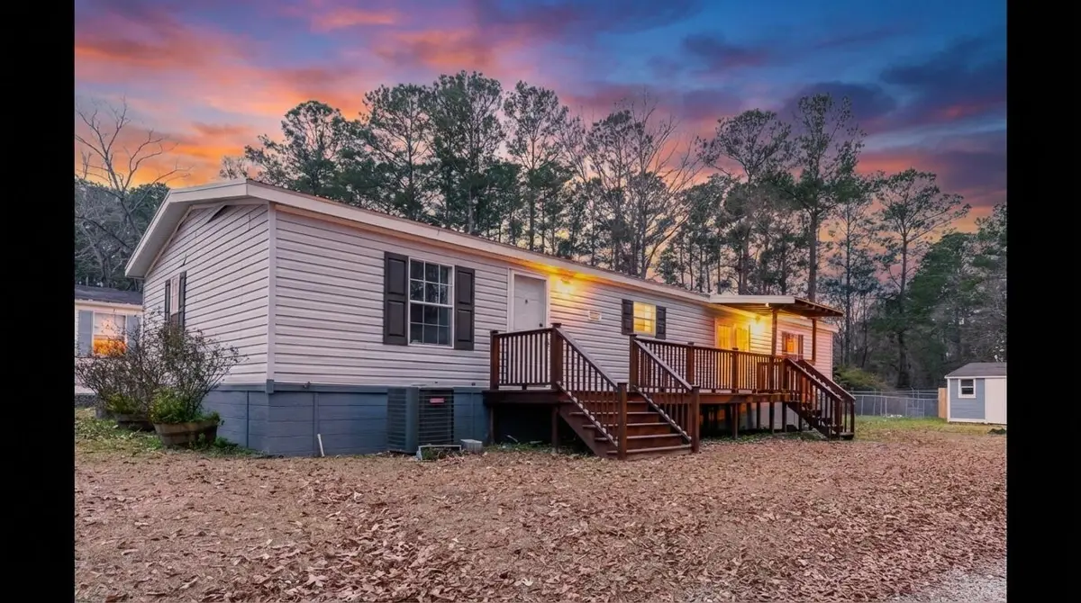 118 Regent Street, Summerville, SC 29483 - Image #1