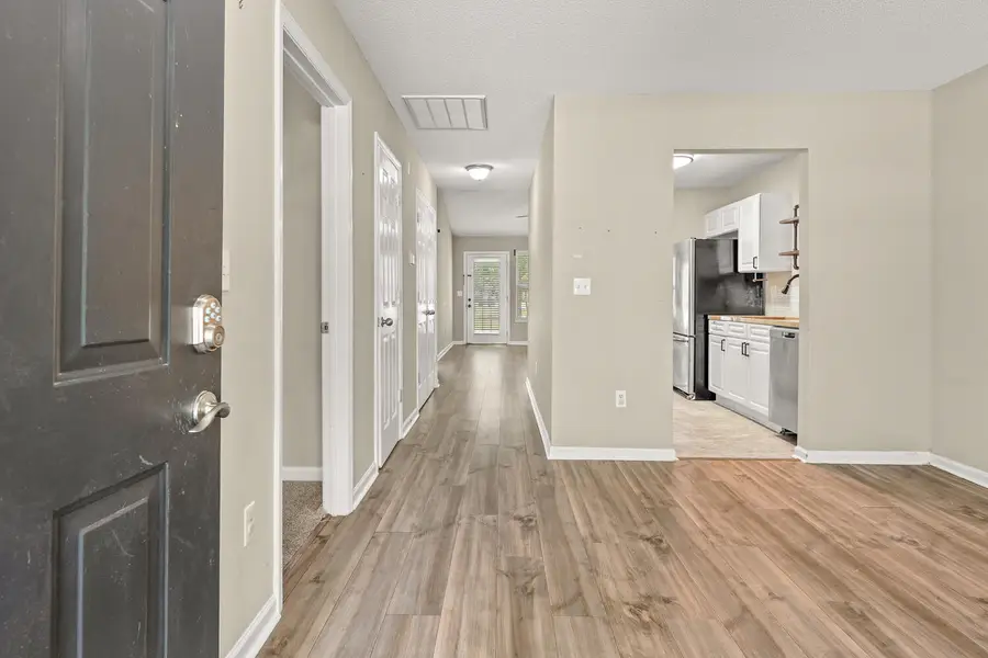 8008 Vermont Road, North Charleston, SC 29418 - Image #2